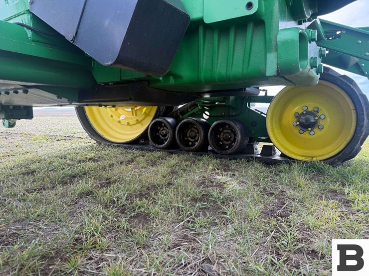 2009-john-deere-8430t-image-49