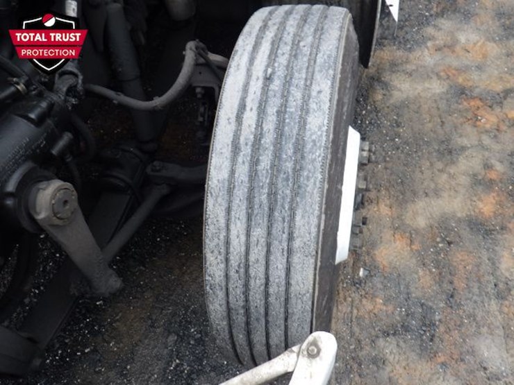 2022-kenworth-t270-image-17