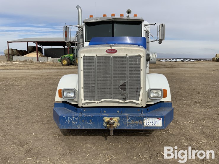 2001-peterbilt-378-image-2