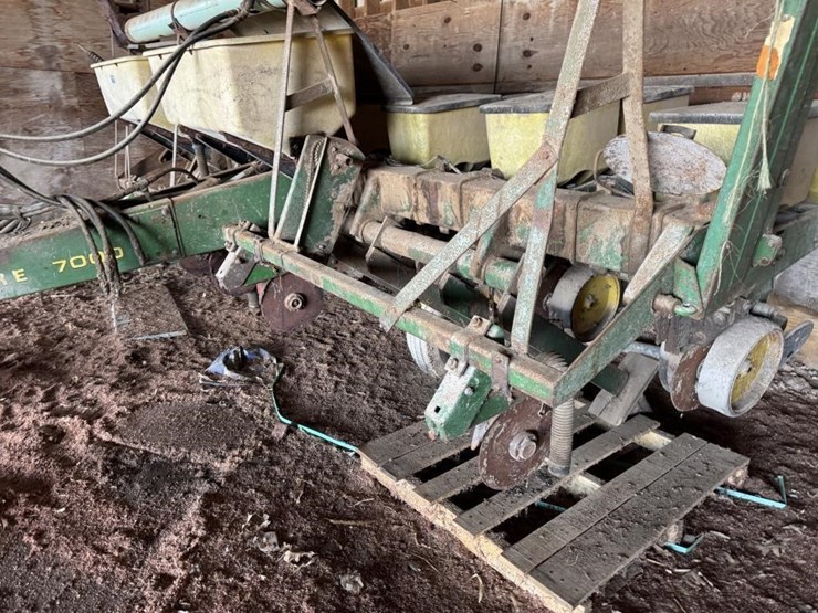 john-deere-7000-image-5