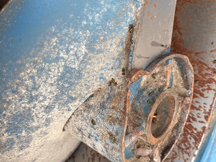 2002-kinze-1050-image-13