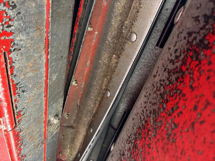 2012-case-ih-8230-image-32