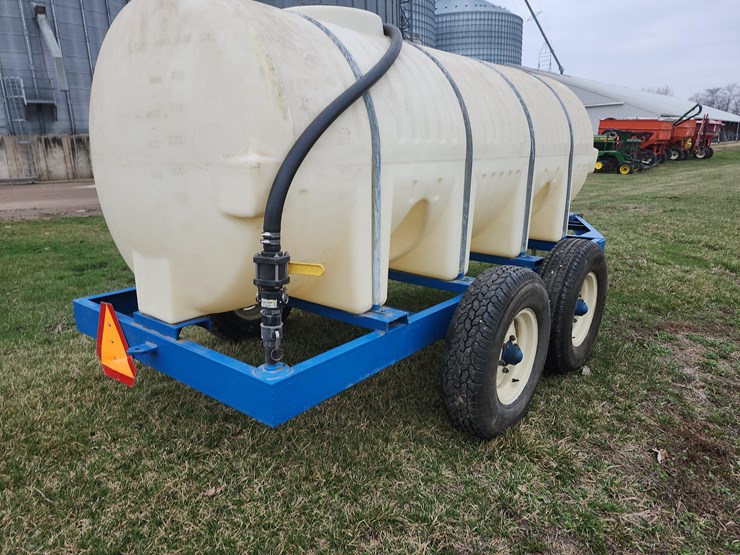 tag-#51,-1000-gal-nurse-trailer-image-8