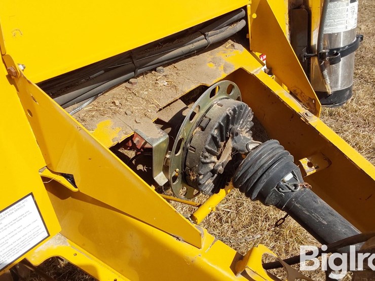 2017-vermeer-604n-image-15