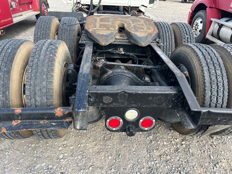 #37236-•-2016-freightliner-cascadia-t/a-daycab-truck-tractor-3akjgedv4gdhc4172-inv#-37236-image-22