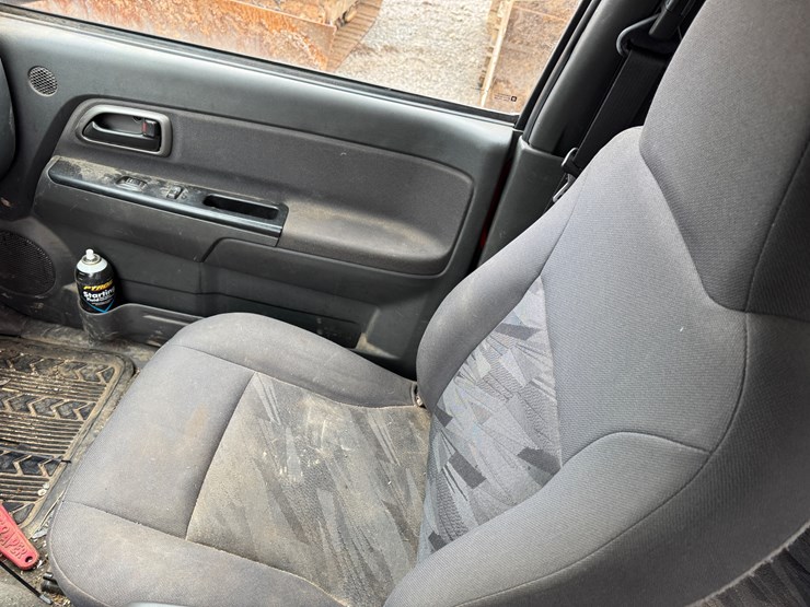 2005-chevrolet-colorado-ls-image-26