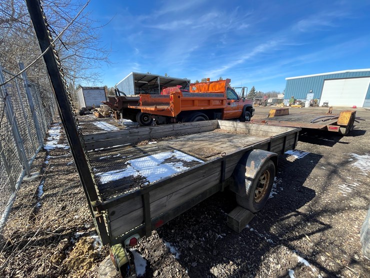 #6056-•-2001-chilton-single-axle-utility-trailer-(no-title)-image-3