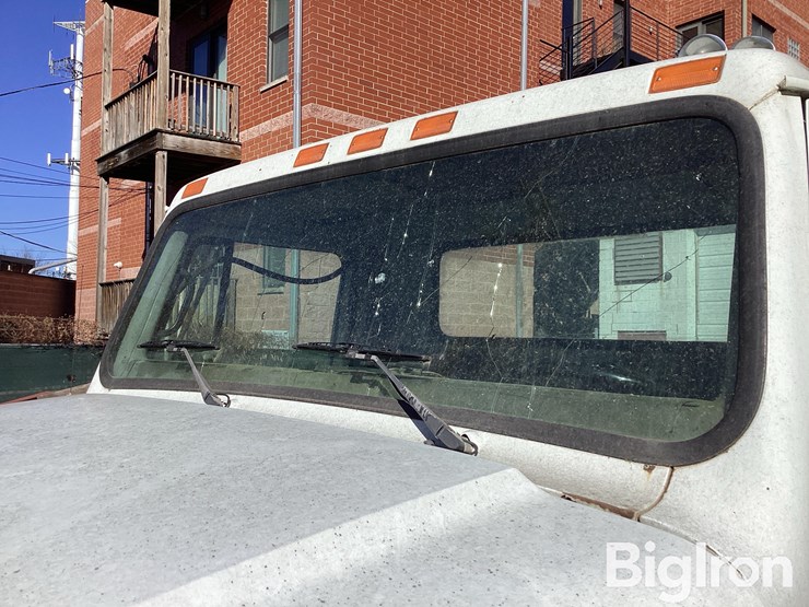 1997-international-4900-image-13