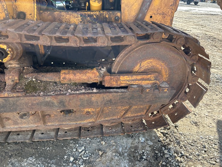 john-deere-350-image-65