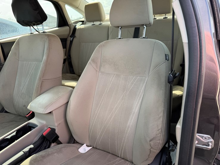 #36832-•-inop-2016-ford-focus-se-sedan-1fadp3f27gl212545-inv#-36832-image-20