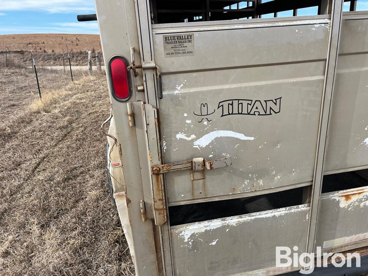 2006-titan-trailer-image-15