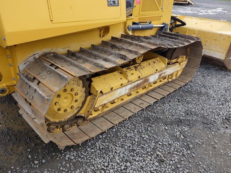 2019-deere-450k-lgp-image-38