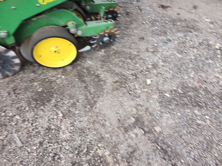 1990-john-deere-7240-image-6