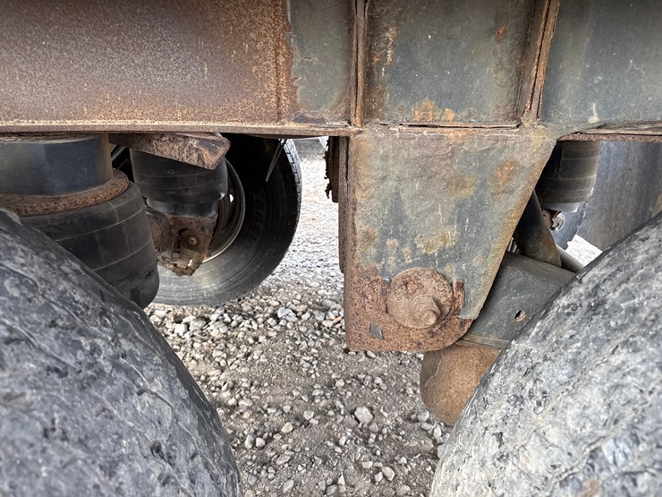 2011-merritt-42-image-34