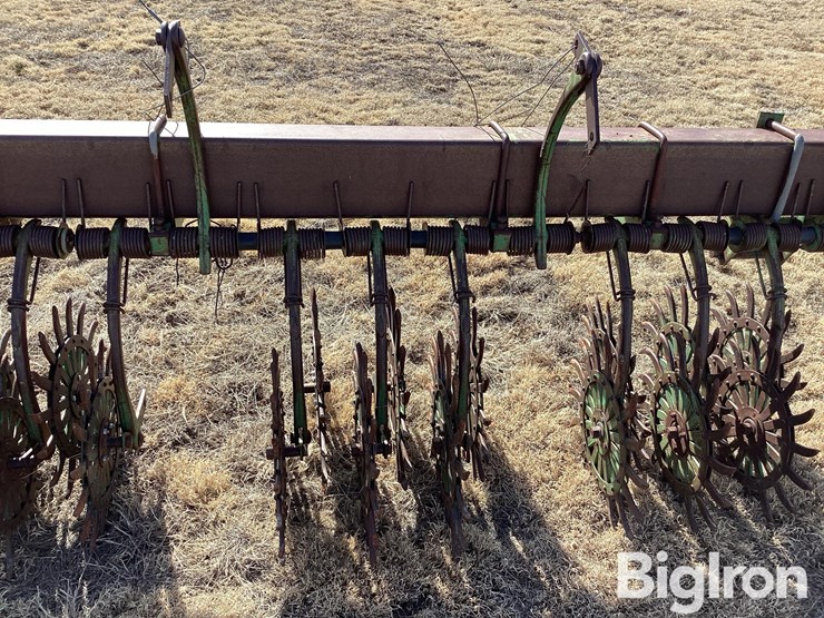 john-deere-30-image-16