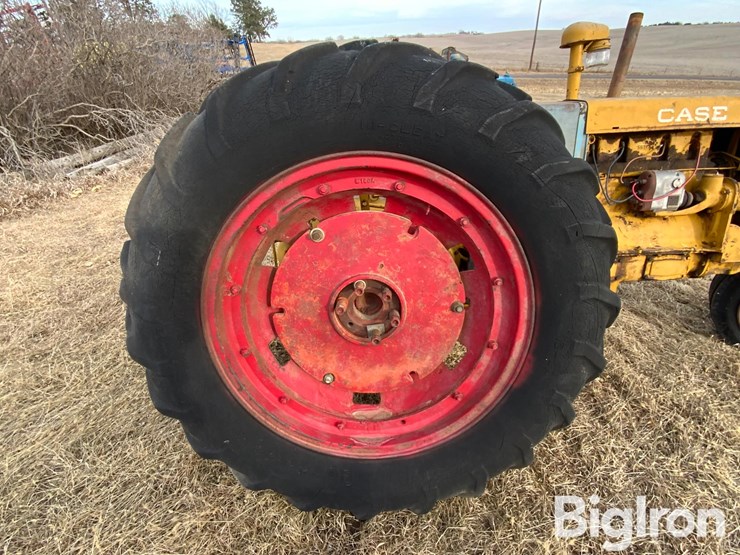 case-cc-2wd-tractor-image-20