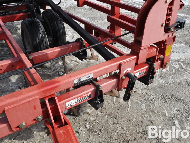 case-ih-200-image-18