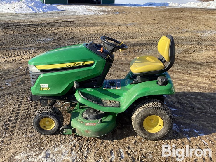 2022-john-deere-x350-image-8