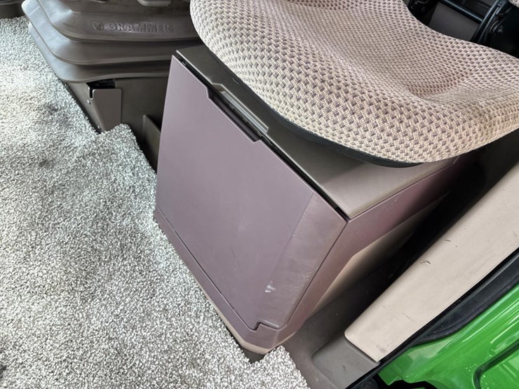 2013-john-deere-s680-image-98