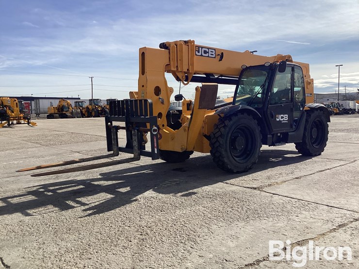 2022-jcb-510-56-image-1