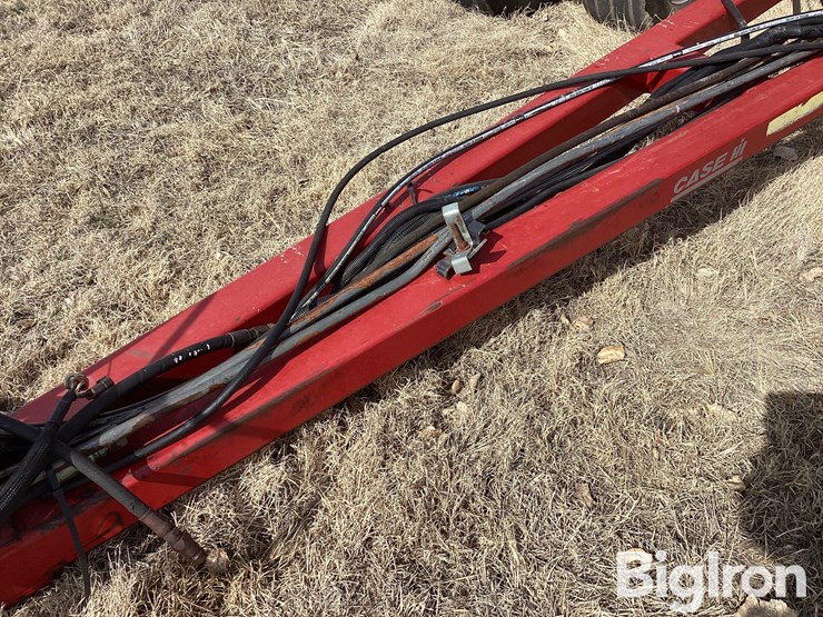 case-ih-sdx2230-air-seeder-w/adx2230-air-cart-image-11