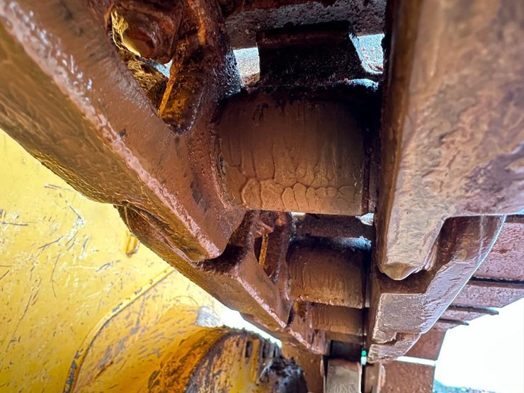 2012-deere-450j-lt-image-13