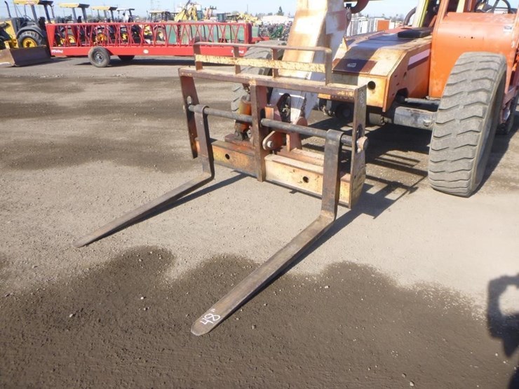 sky-trak-6036-image-9