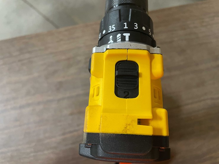 #2296-•-dewalt-compatible-20-volt-cordless-hammer-drill-and-battery-(pr11)-image-12