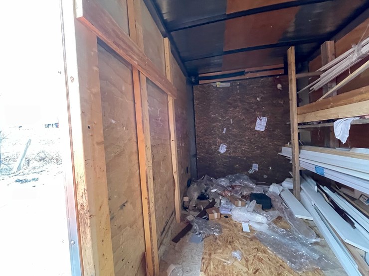 #1433-•-enclosed-trailer-(no-title)-(of)-image-13