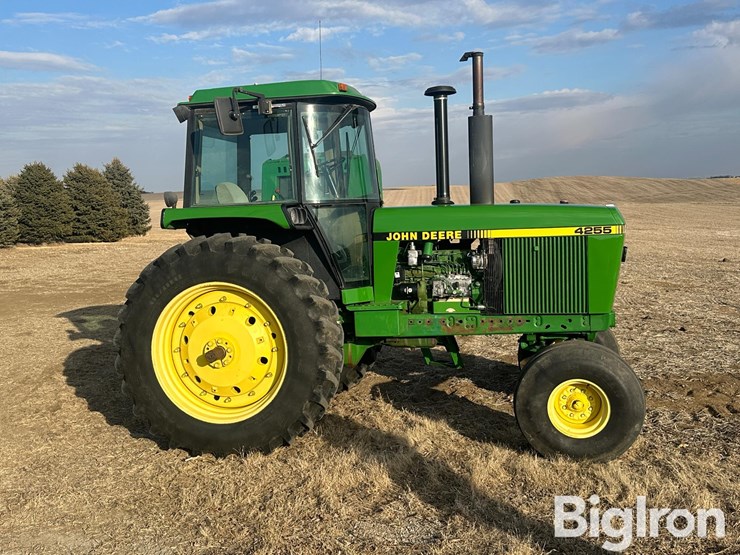 1992-john-deere-4255-image-3