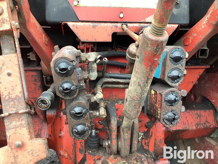 1981-international-1086-image-13