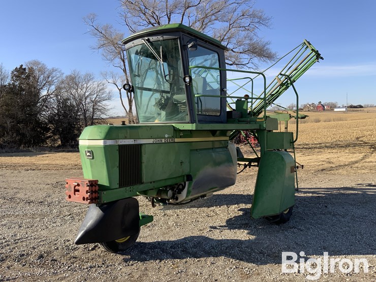 1990-john-deere-6000-image-1