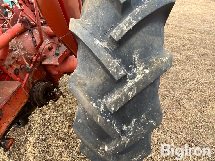 1940-case-dc-2wd-tractor-image-19