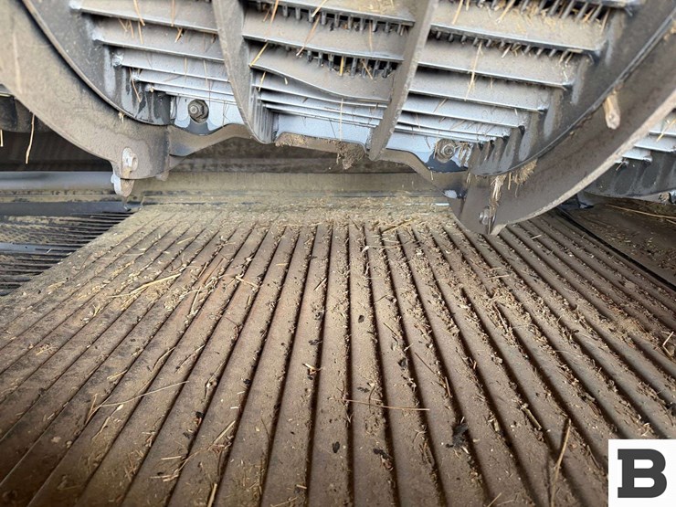 2008-case-ih-7010-image-72