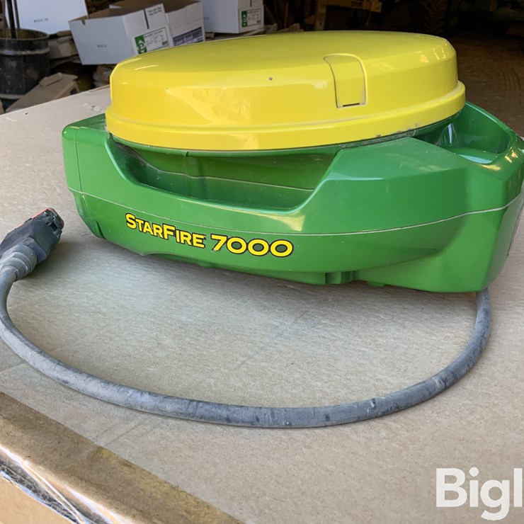 2023 JOHN DEERE 7000