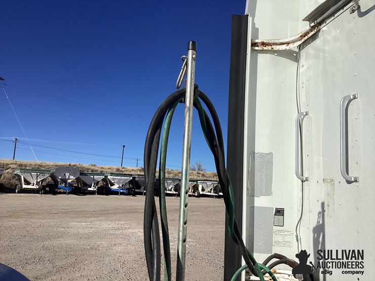 2005-kenworth-w900l-image-19