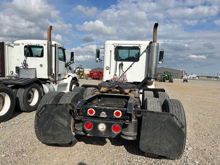 #39248-•-2000-freightliner-fd1-t/a-single-cab-truck-tractor-1fuy3mcb2ylb03327-image-23