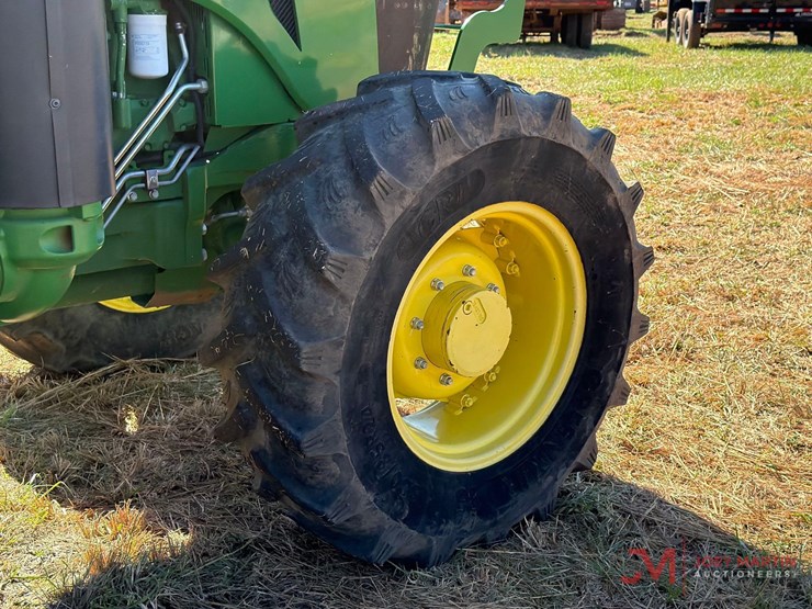 john-deere-6120e-image-21