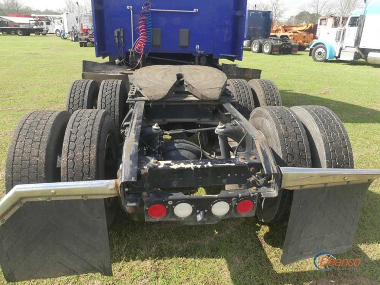 2017-kenworth-t680-image-6