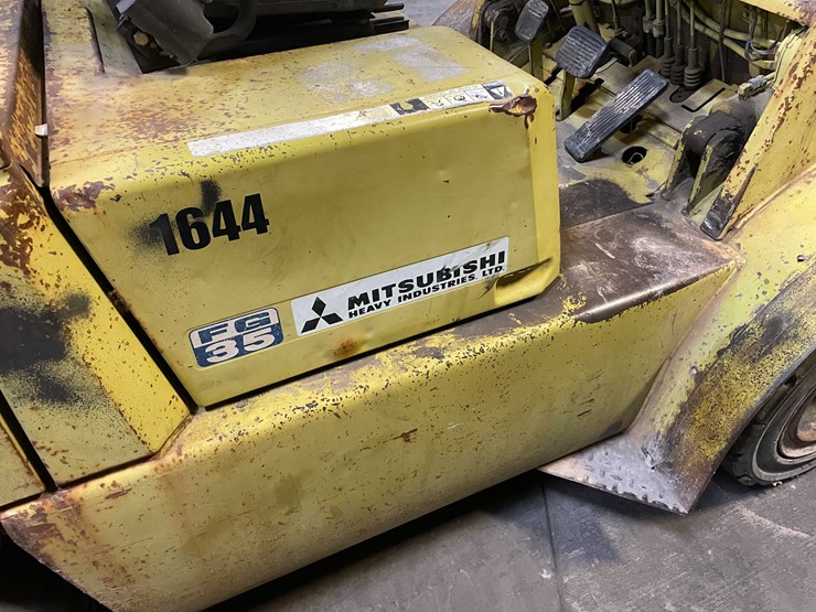 mitsubishi-fg35-image-29