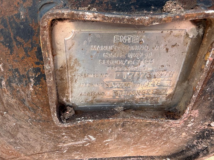 2012-volvo-ec250dl-image-17