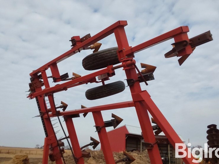 case-ih-4800-image-13