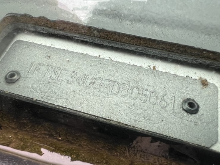 2008-ford-e350-image-9