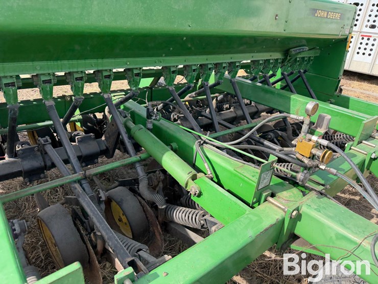 john-deere-750-image-20