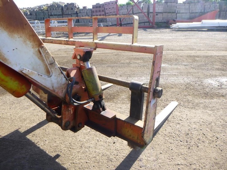 sky-trak-6036-image-11