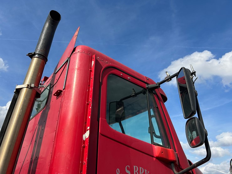 #36890-•-2006-freightliner-columbia-daycab-1fujf0cv16lv57509-inv#-36890-image-8