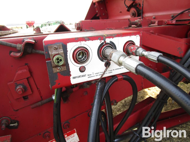 1992-case-ih-1680-image-12