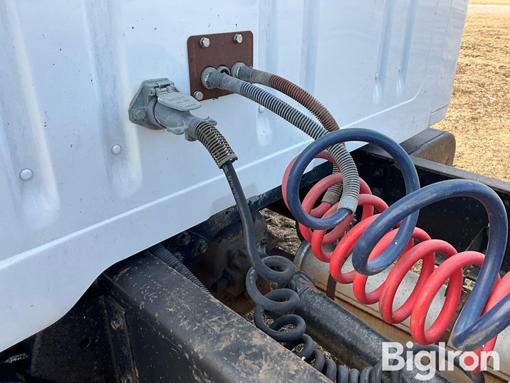 1997-international-4900-image-11