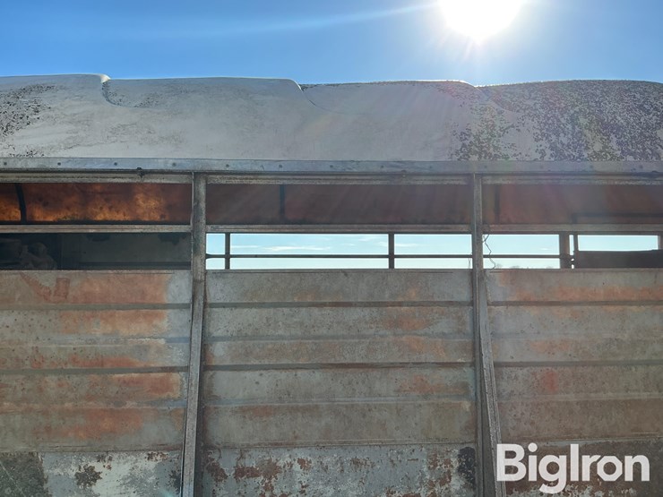 1980-flying-f-t/a-livestock-trailer-image-16