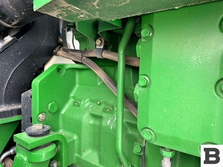 2011-john-deere-9530-image-26